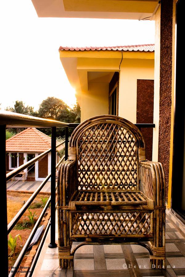 Lotus Beach Resort Gokarna  Ngoại thất bức ảnh