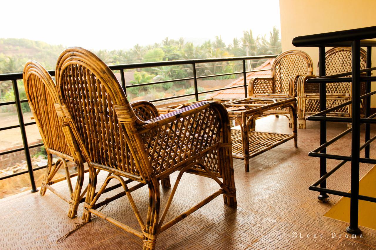 Lotus Beach Resort Gokarna  Ngoại thất bức ảnh